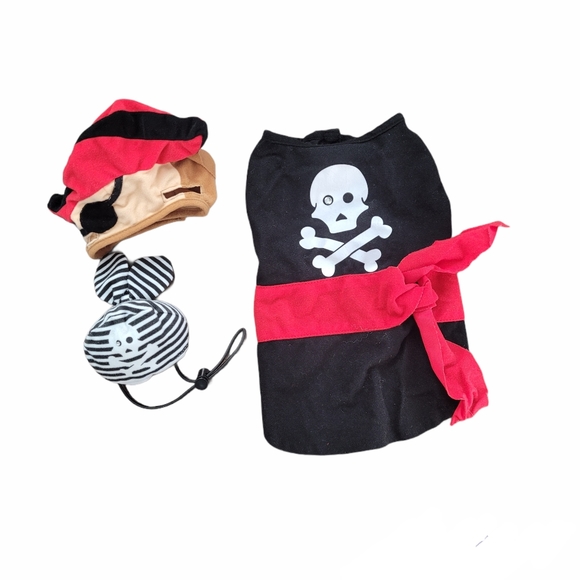 Pirate Dog Costume - Picture 1 of 6
